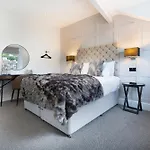 Διαμέρισμα Road *