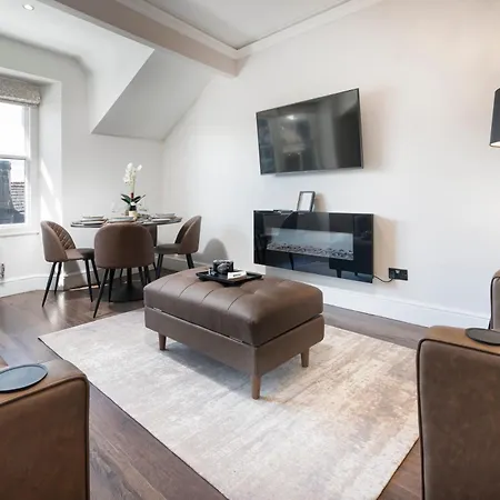 Road באונס-און-ווינדרמיר